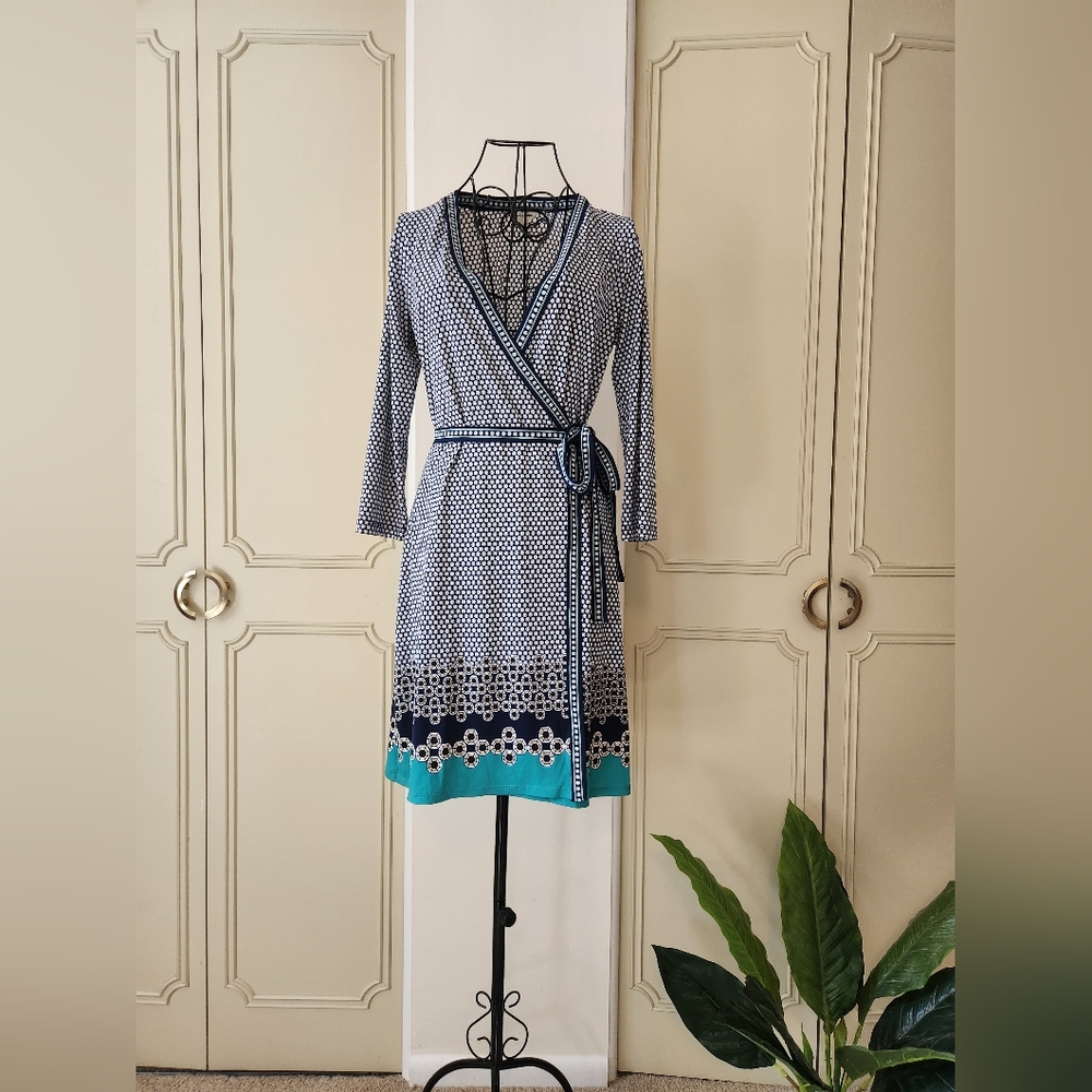 Max Studio Geometric Print Wrap Dress Size Small
